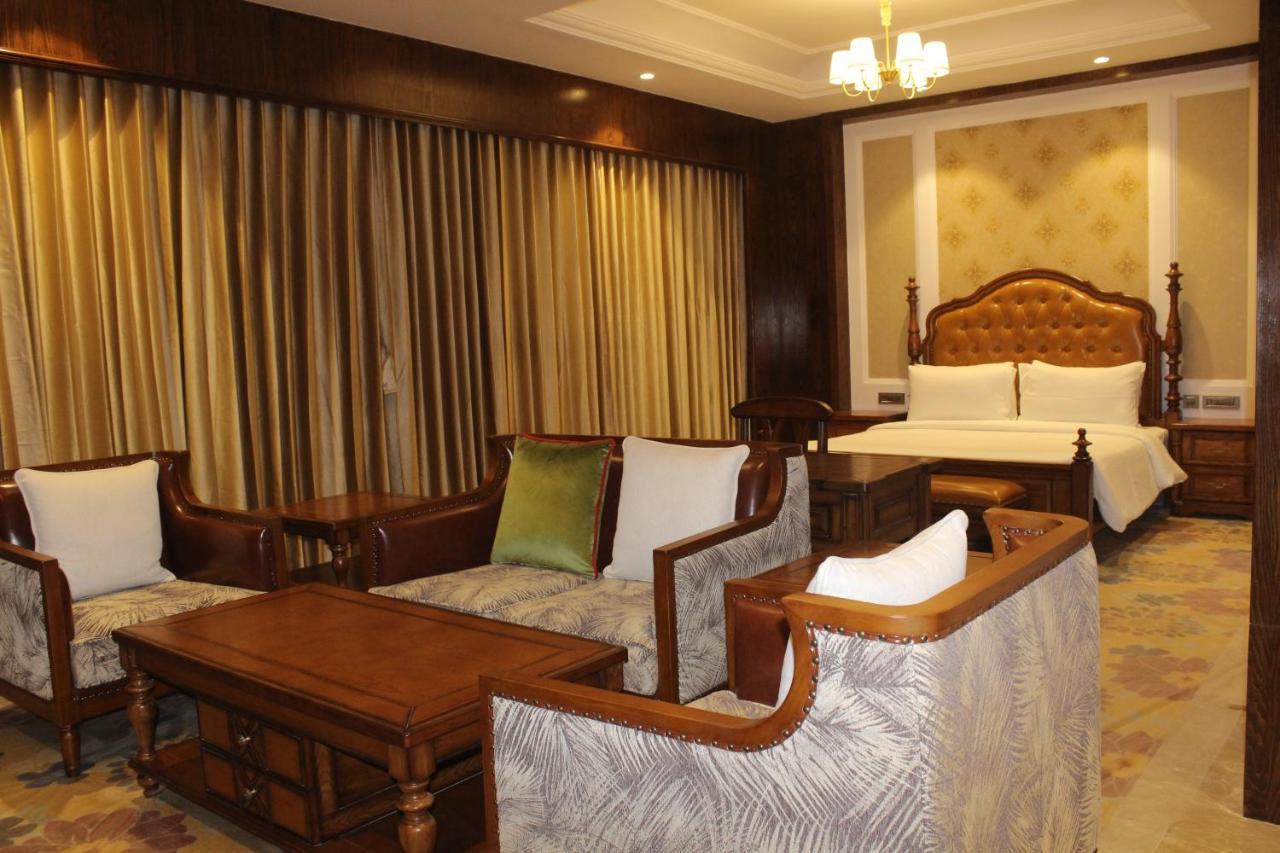 Hotel Lemon Tree Premier, Dwarka Zewnętrze zdjęcie