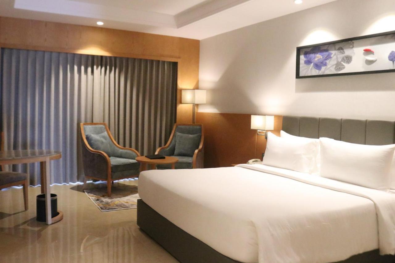 Hotel Lemon Tree Premier, Dwarka Zewnętrze zdjęcie