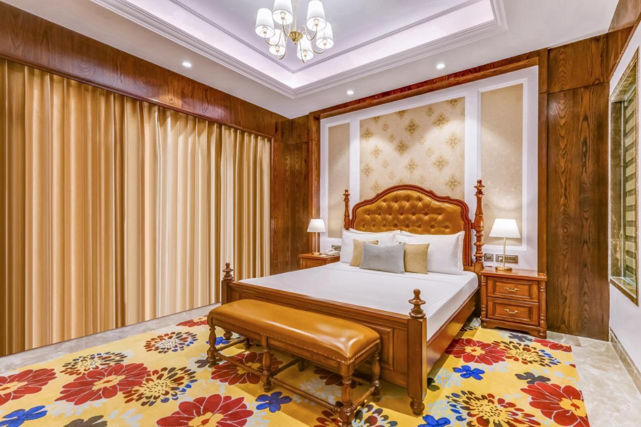 Hotel Lemon Tree Premier, Dwarka Zewnętrze zdjęcie