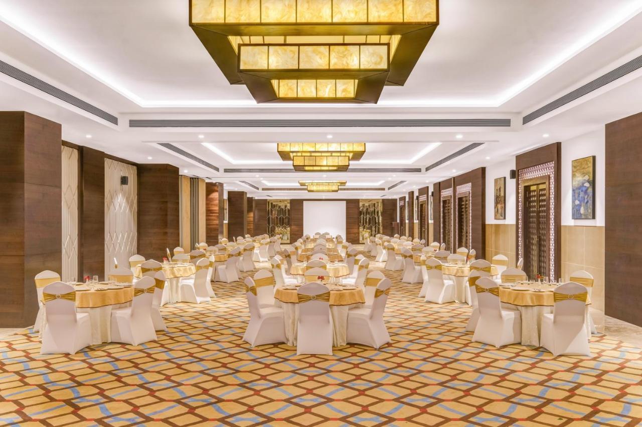 Hotel Lemon Tree Premier, Dwarka Zewnętrze zdjęcie