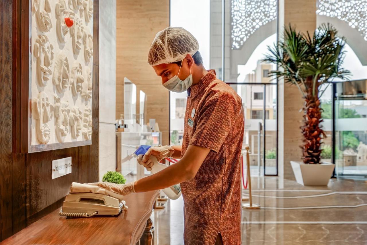 Hotel Lemon Tree Premier, Dwarka Zewnętrze zdjęcie